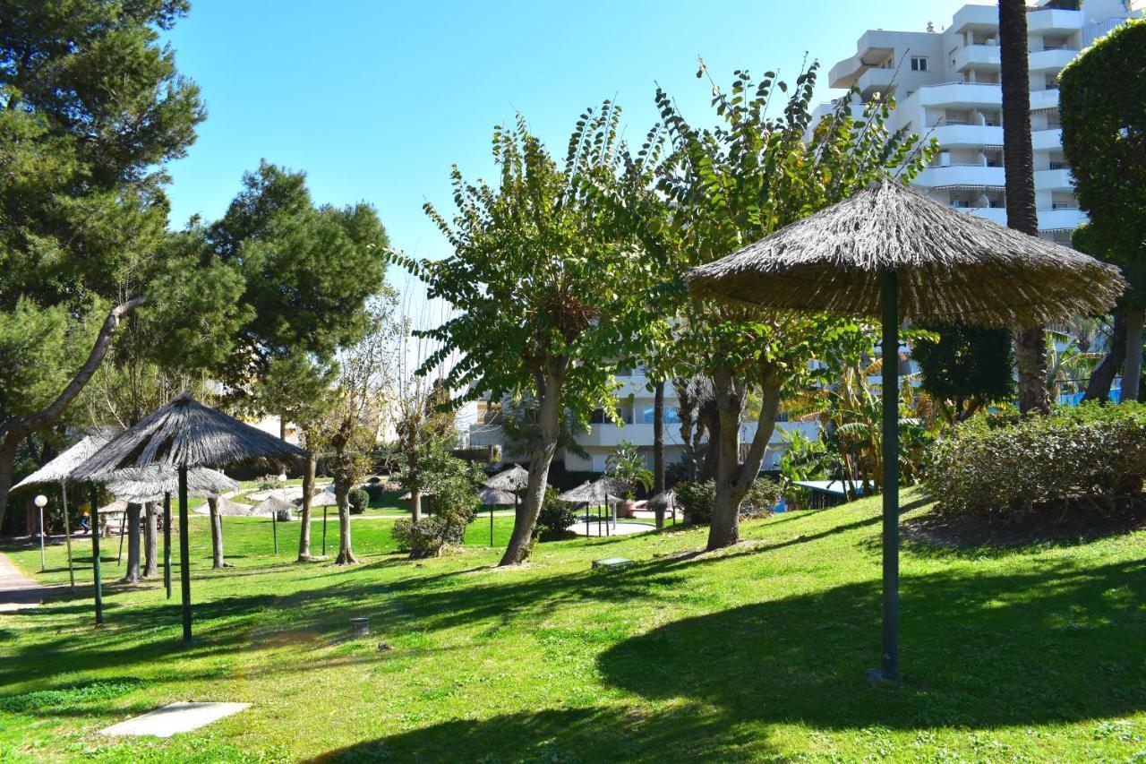 "Vive Benal Beach" Estudios Con Vistas Al Parque Acuatico Benalmadena Luaran gambar